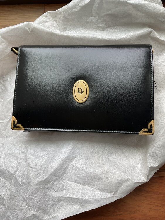 ディオール  （ブランドバッグ）の商品画像 - 査定依頼日：2025年5月26日 - 最高査定価格：1,000円