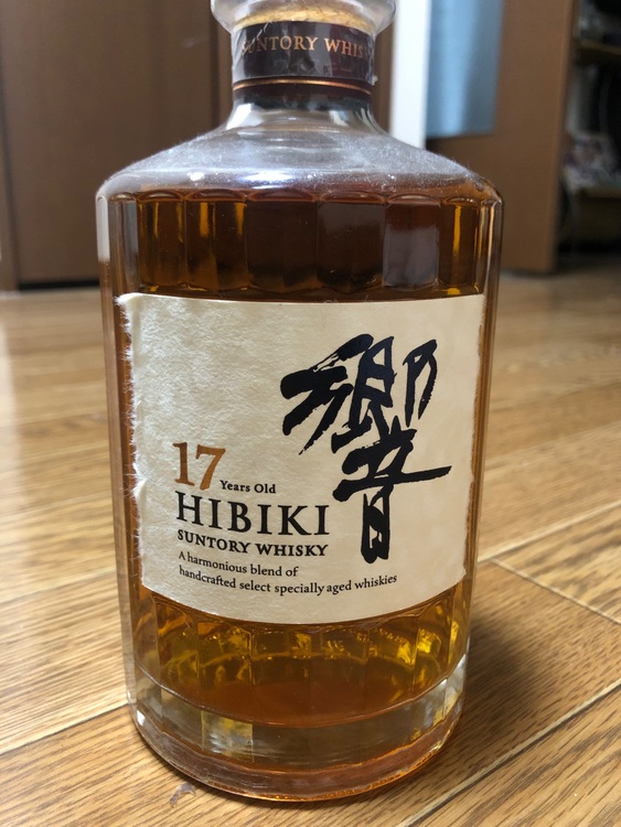 ウイスキー サントリー響 （お酒）の商品画像 - 査定依頼日：2025年8月27日 - 最高査定価格：50,000円