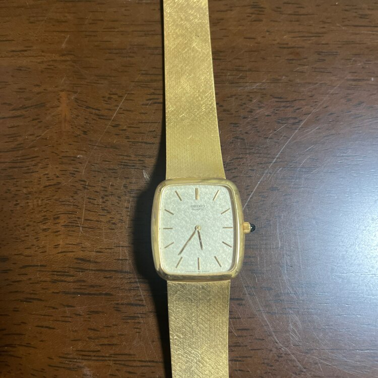 セイコー その他 セイコー クレドール 18金無垢 2620-5210（高級時計）の商品画像 - 査定依頼日：2025年1月18日 - 最高査定価格：700,000円