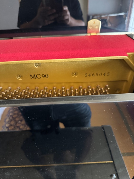 MC90（ピアノ・楽器・PA機材）の商品画像 - 査定依頼日：2025年9月8日 - 最高査定価格：15,000円