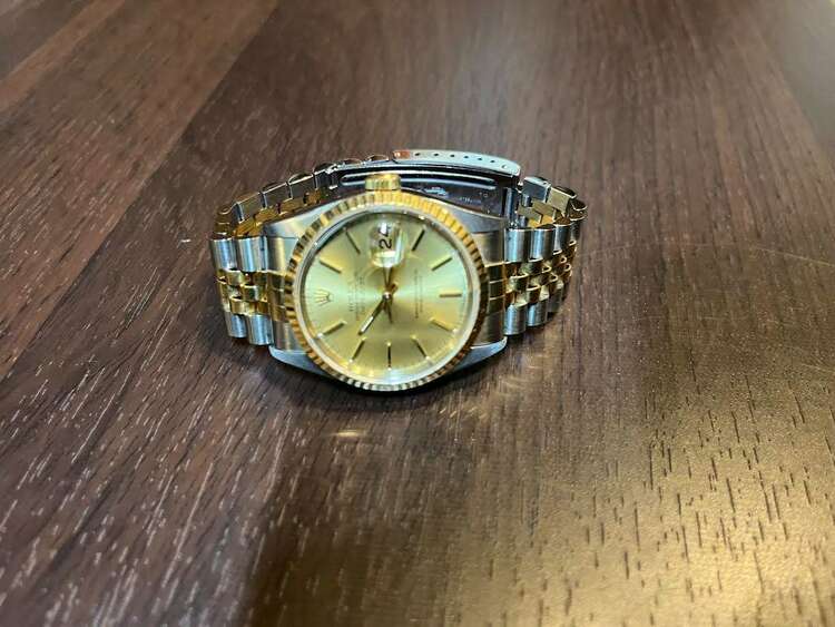 ロレックス デイトジャスト （高級時計）の商品画像 - 査定依頼日：2025年2月20日 - 最高査定価格：920,000円
