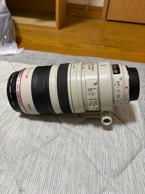 Canon（キャノン）EF100-400mm F4.5-5.6L IS USM（カメラ）の商品画像 - 査定依頼日：2026年4月4日 - 最高査定価格：70,000円