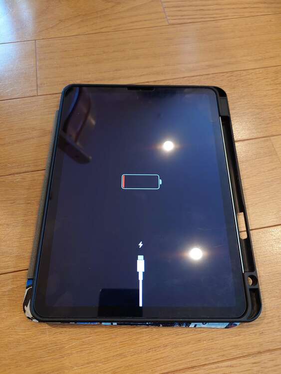 iPad Air4（PC・タブレット）の商品画像 - 査定依頼日：2025年4月13日 - 最高査定価格：15,000円