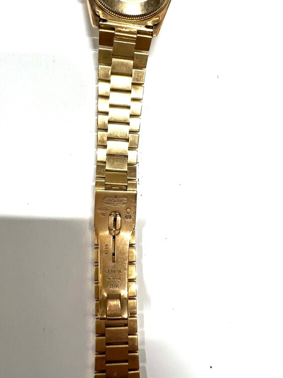 ロレックス デイトジャスト 68278（高級時計）の商品画像 - 査定依頼日：2025年5月10日 - 最高査定価格：1,750,000円