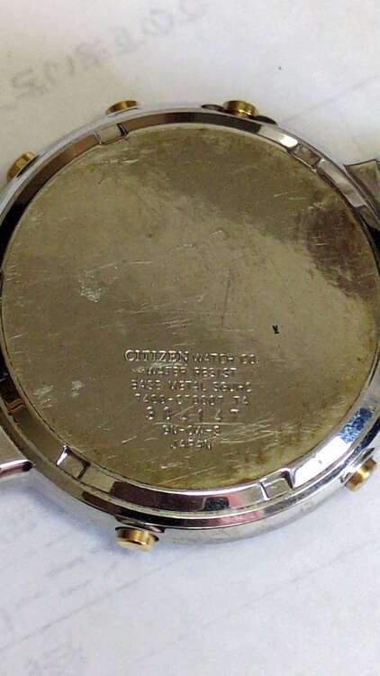シチズン電波腕時計（高級時計）の商品画像 - 査定依頼日：2025年4月23日 - 最高査定価格：100,000円
