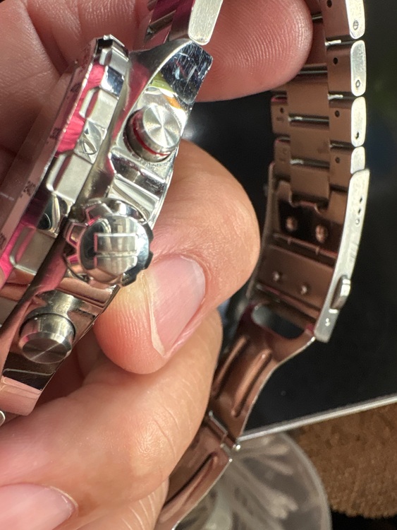 タグホイヤー フォーミュラ caz2010-0 wuu792（高級時計）の商品画像 - 査定依頼日：2025年6月28日 - 最高査定価格：140,000円