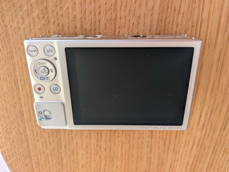 powershot SX620 HS（カメラ）の商品画像 - 査定依頼日：2026年9月17日 - 最高査定価格：30,000円