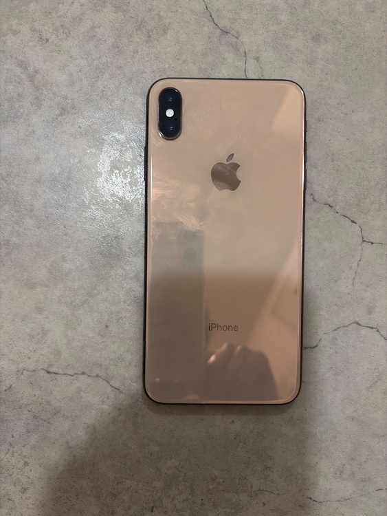 iPhone iPhoneXS Max 256GB docomo（スマホ）の商品画像 - 査定依頼日：2026年6月1日 - 最高査定価格：21,000円