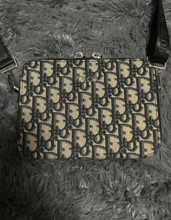 ディオール  （ブランドバッグ）の商品画像 - 査定依頼日：2025年11月25日 - 最高査定価格：160,000円