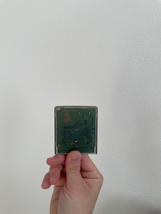 ゲームボーイcolor ゼルダの伝説　ふしぎの木の実　大地の章（ゲーム機本体・ゲームソフト）の商品画像 - 査定依頼日：2023年1月30日