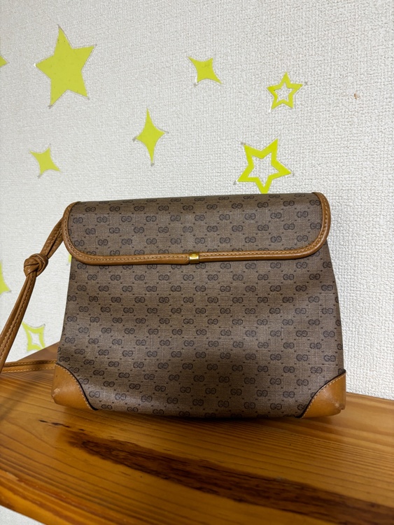 【オールドグッチ】GUCCI マイクロGG ショルダーバッグ GG金具（ブランドバッグ）の商品画像 - 査定依頼日：2026年7月26日 - 最高査定価格：40,000円