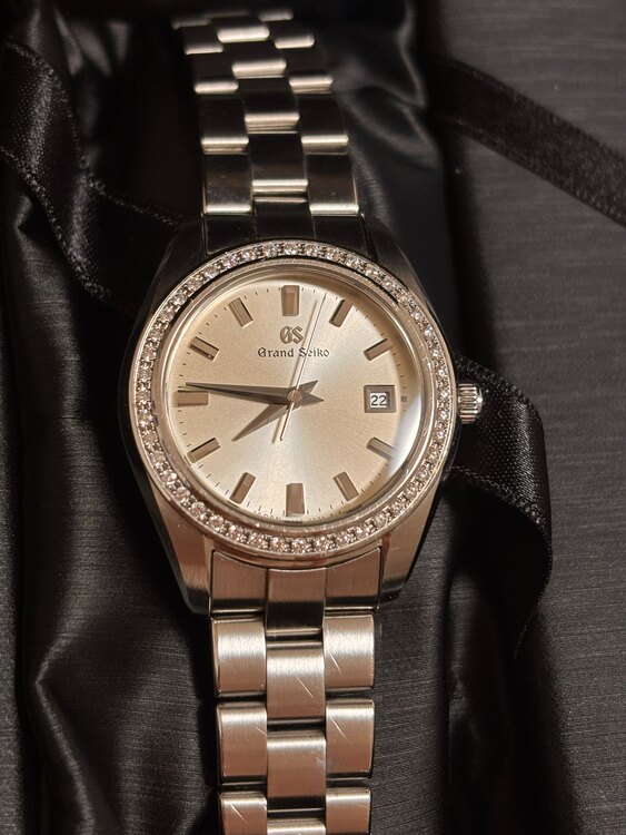 セイコー グランドセイコー STGF36（高級時計）の商品画像 - 査定依頼日：2025年3月26日 - 最高査定価格：300,000円