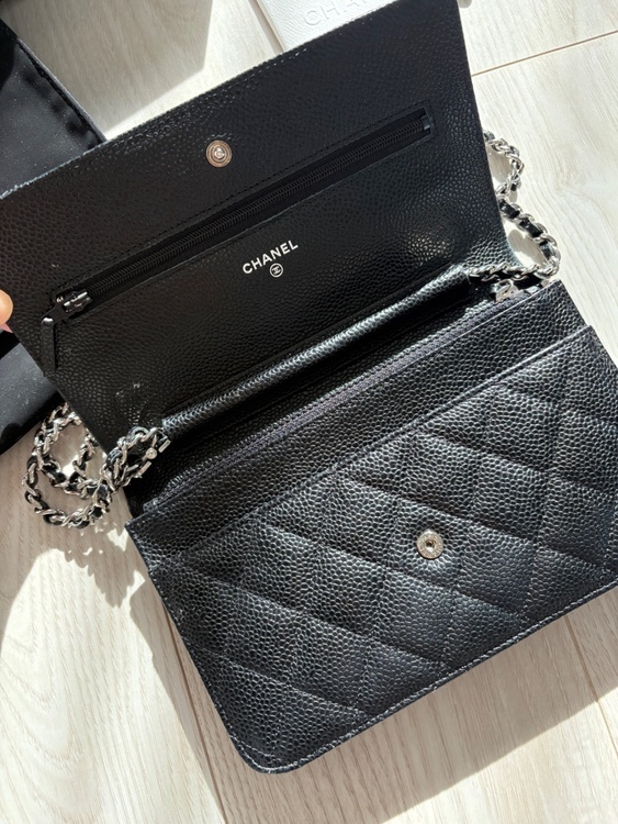 チェーンウォレット（ブランドバッグ）の商品画像 - 査定依頼日：2026年1月31日 - 最高査定価格：340,000円