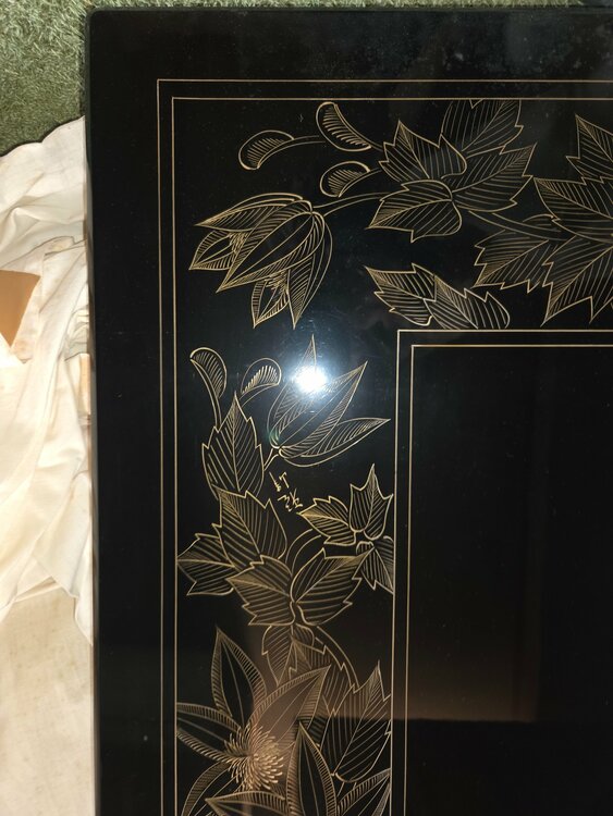 一枚板座卓（美術品・骨董品）の商品画像 - 査定依頼日：2026年3月19日 - 最高査定価格：1,000円