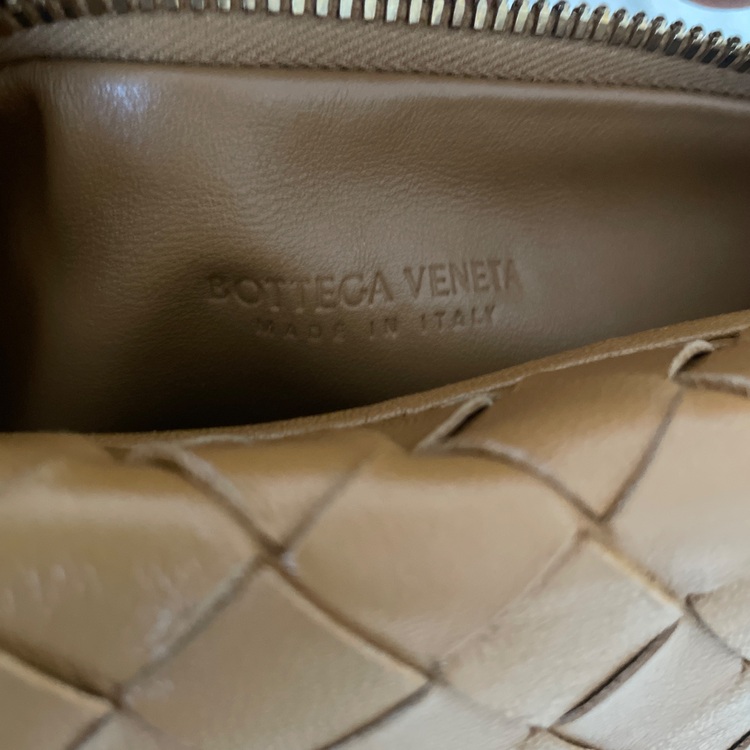 ボッテガ・ヴェネタ  （ブランドバッグ）の商品画像 - 査定依頼日：2025年8月21日 - 最高査定価格：160,000円