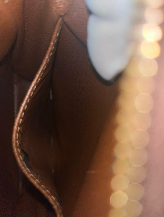 アマゾン M45236 TH0093（ブランドバッグ）の商品画像 - 査定依頼日：2025年5月12日 - 最高査定価格：25,000円