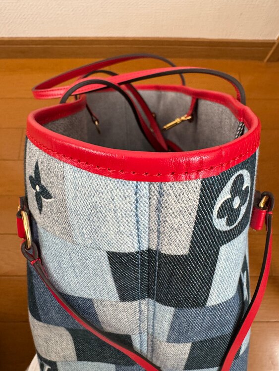 ルイヴィトン ネヴァーフル （ブランドバッグ）の商品画像 - 査定依頼日：2025年3月22日 - 最高査定価格：215,000円