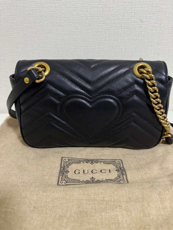 GUCCI マーモント（ブランドバッグ）の商品画像 - 査定依頼日：2026年2月17日 - 最高査定価格：140,000円
