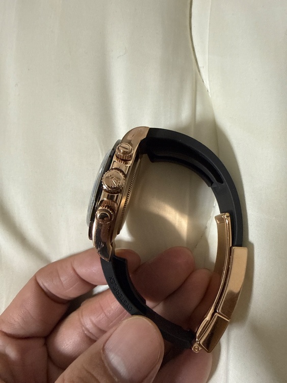 デイトナ　オイスターフレックス（高級時計）の商品画像 - 査定依頼日：2026年3月1日 - 最高査定価格：6,450,000円