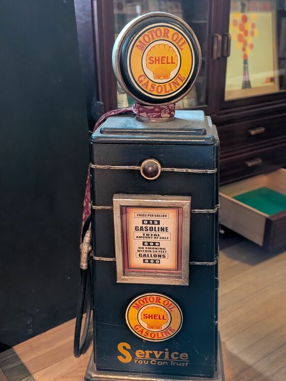 ヴィンテージのシェルのレプリカガソリンポンプ（美術品・骨董品）の商品画像 - 査定依頼日：2025年10月17日 - 最高査定価格：1,000円