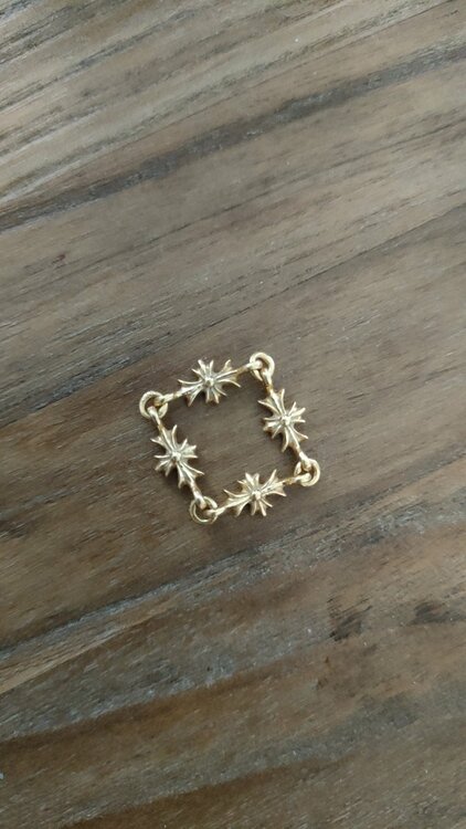 22K RING TNY E CH PLS タイニーECHプラス ゴールドリング（古着・ファッション）の商品画像 - 査定依頼日：2026年5月10日 - 最高査定価格：315,000円