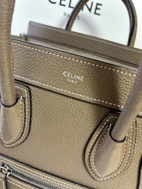 セリーヌ  （ブランドバッグ）の商品画像 - 査定依頼日：2025年8月12日 - 最高査定価格：140,000円