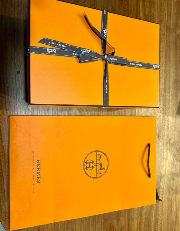 エルメス リンディ （ブランドバッグ）の商品画像 - 査定依頼日：2026年4月17日 - 最高査定価格：1,500,000円