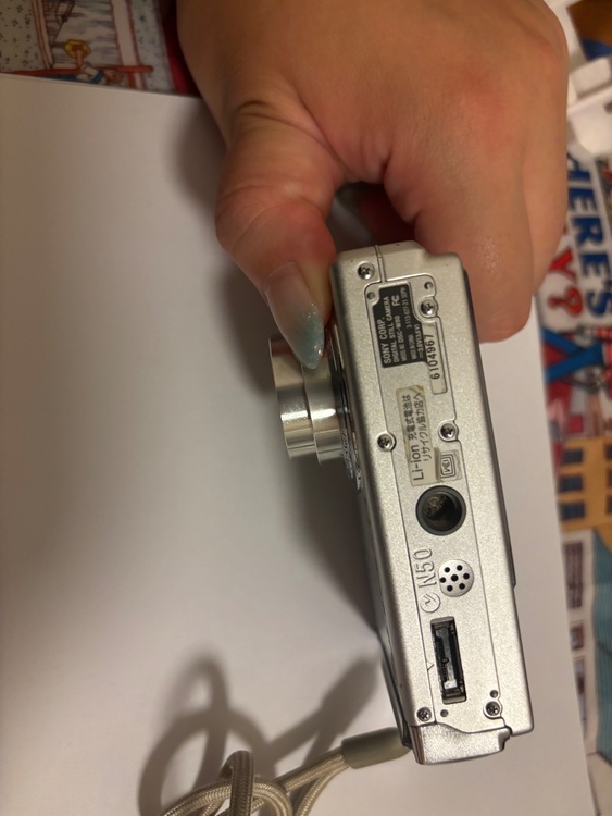 ソニー(SONY) コンパクトデジタルカメラ DSC-W80 ｼﾙﾊﾞｰ（カメラ）の商品画像 - 査定依頼日：2026年9月5日 - 最高査定価格：100,000円