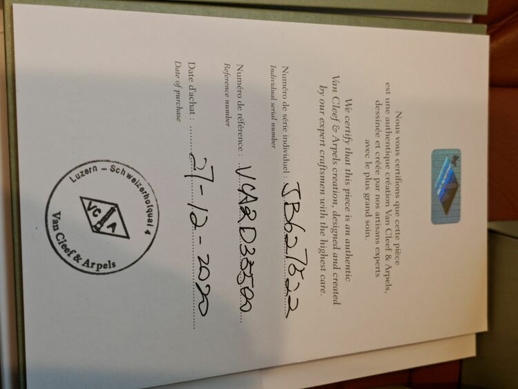 VCA ヴィンテージアルハンブラ5モチーフブレスレット YG カーネリアン（金・貴金属）の商品画像 - 査定依頼日：2025年10月23日 - 最高査定価格：600,000円