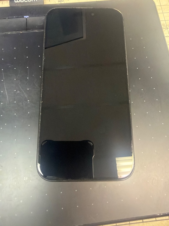 iPhone iPhone 15 Pro 256GB Softbank（スマホ）の商品画像 - 査定依頼日：2026年9月10日 - 最高査定価格：94,000円