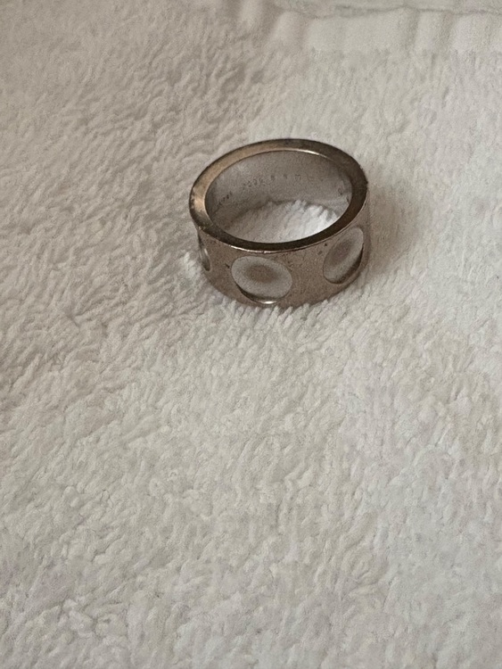 LOUIS VITTON（金・貴金属）の商品画像 - 査定依頼日：2025年8月30日 - 最高査定価格：170,000円