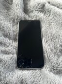 iPhoneXR 128GB au（スマホ）の商品画像 - 査定依頼日：2024年4月17日 - 最高査定価格：12,000円