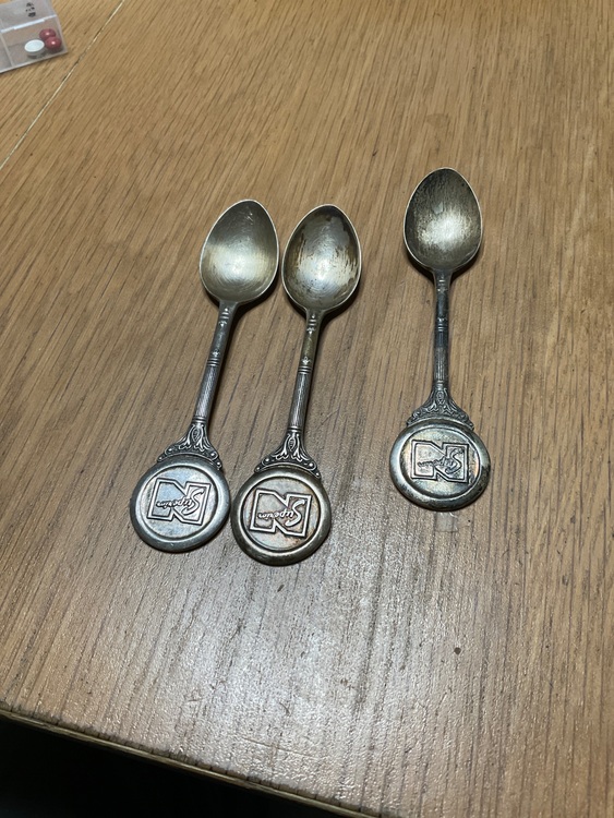 銀のスプーン（金・貴金属）の商品画像 - 査定依頼日：2025年11月2日 - 最高査定価格：1,000円