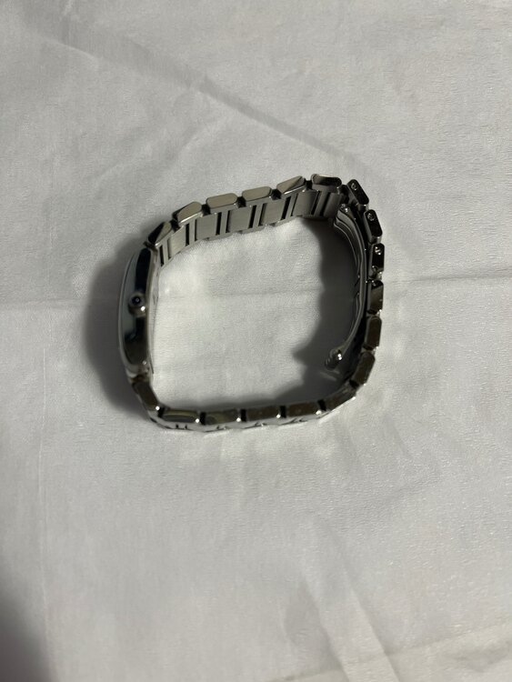 フランセーズ （高級時計）の商品画像 - 査定依頼日：2025年3月23日 - 最高査定価格：300,000円