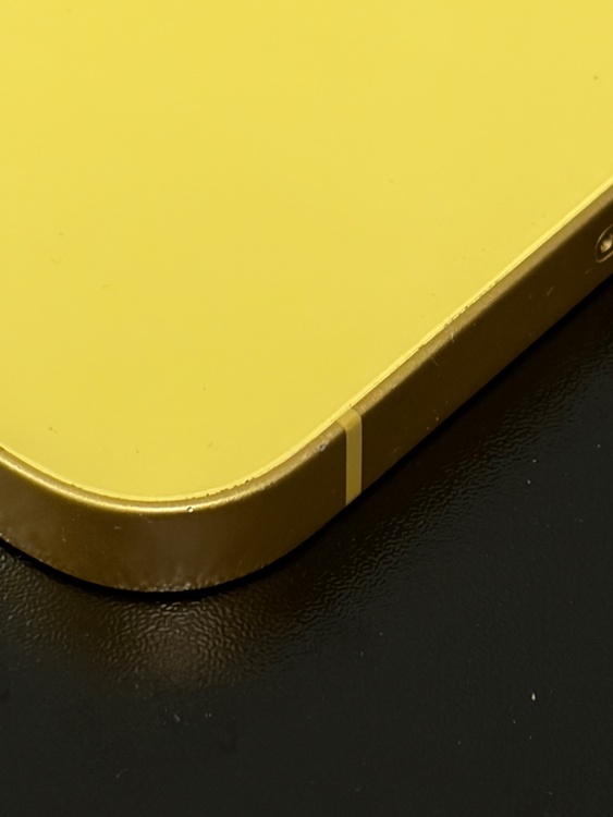 iPhone iPhone 14 Plus 128GB SIMフリー（スマホ）の商品画像 - 査定依頼日：2026年7月23日 - 最高査定価格：45,000円