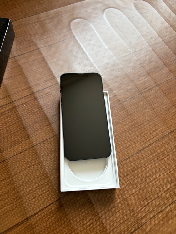 iPhone 13 128GB SIMフリー（スマホ）の商品画像 - 査定依頼日：2026年3月14日 - 最高査定価格：36,000円