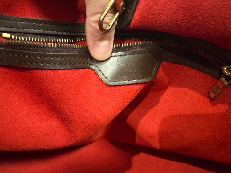 ハムプステッド（ブランドバッグ）の商品画像 - 査定依頼日：2026年2月9日 - 最高査定価格：100,000円