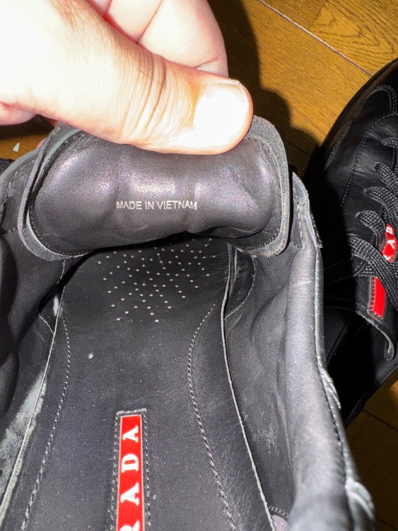 プラダ  （ブランドバッグ）の商品画像 - 査定依頼日：2025年7月29日 - 最高査定価格：15,000円