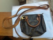 不明（ブランドバッグ）の商品画像 - 査定依頼日：2025年12月5日 - 最高査定価格：70,000円