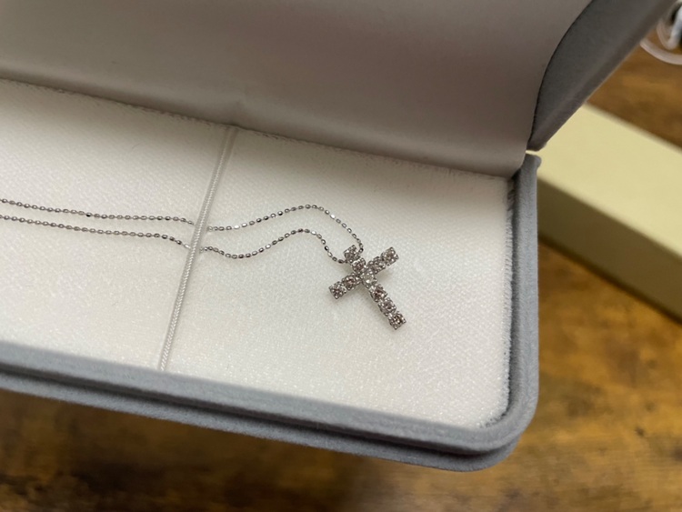 K18WGダイヤモンドネックレス（金・貴金属）の商品画像 - 査定依頼日：2025年9月16日 - 最高査定価格：70,000円