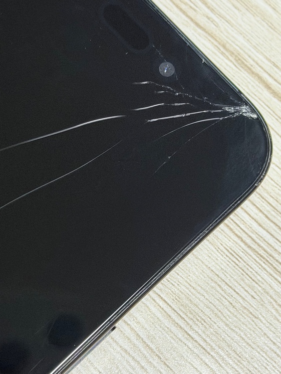 iPhone iPhone 15 Pro 256GB docomo（スマホ）の商品画像 - 査定依頼日：2026年6月5日 - 最高査定価格：53,000円