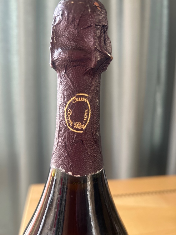 シャンパン ドン・ペリニヨン （お酒）の商品画像 - 査定依頼日：2026年3月29日 - 最高査定価格：29,000円