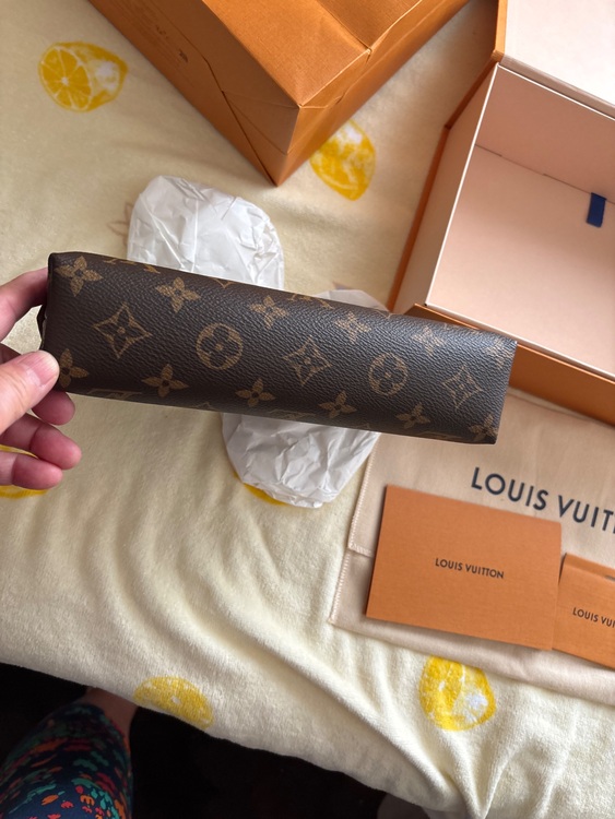 ポシェットコスメティックM M（ブランドバッグ）の商品画像 - 査定依頼日：2025年9月21日 - 最高査定価格：52,000円