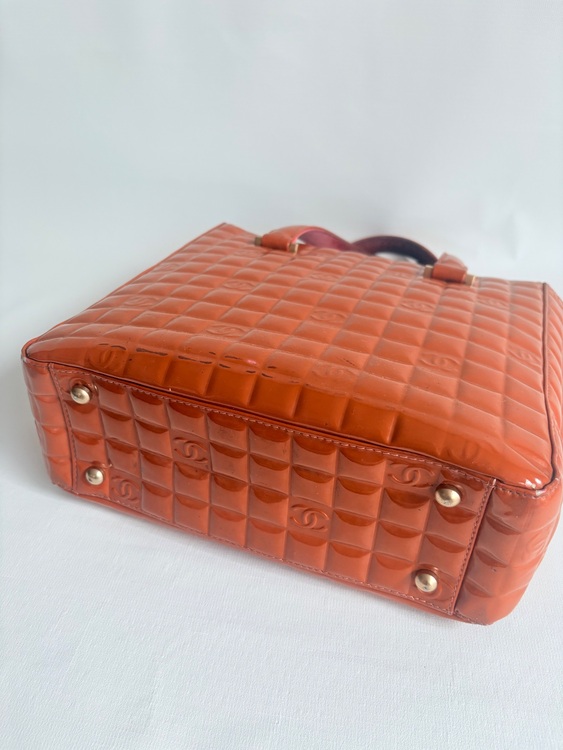 チョコバートートバッグ（ブランドバッグ）の商品画像 - 査定依頼日：2025年7月14日 - 最高査定価格：317,000円