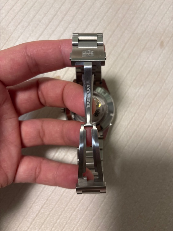 タグホイヤー カレラ CAR2014.FC6235（高級時計）の商品画像 - 査定依頼日：2025年12月4日 - 最高査定価格：200,000円