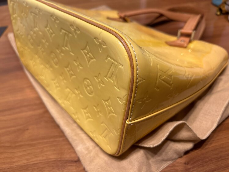 バッグ（ブランドバッグ）の商品画像 - 査定依頼日：2025年3月14日 - 最高査定価格：40,000円