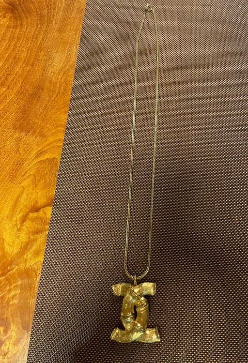 ペンダント（古着・ファッション）の商品画像 - 査定依頼日：2025年9月8日 - 最高査定価格：6,000円