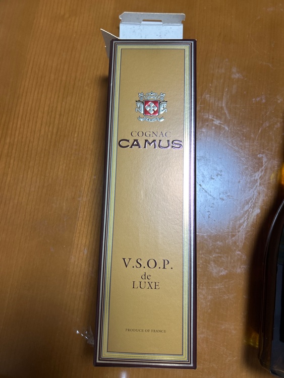 ブランデー カミュ （お酒）の商品画像 - 査定依頼日：2025年8月31日 - 最高査定価格：1,000円
