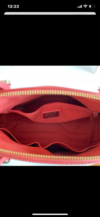 フルラ　パイパー（ブランドバッグ）の商品画像 - 査定依頼日：2025年4月6日 - 最高査定価格：3,000円