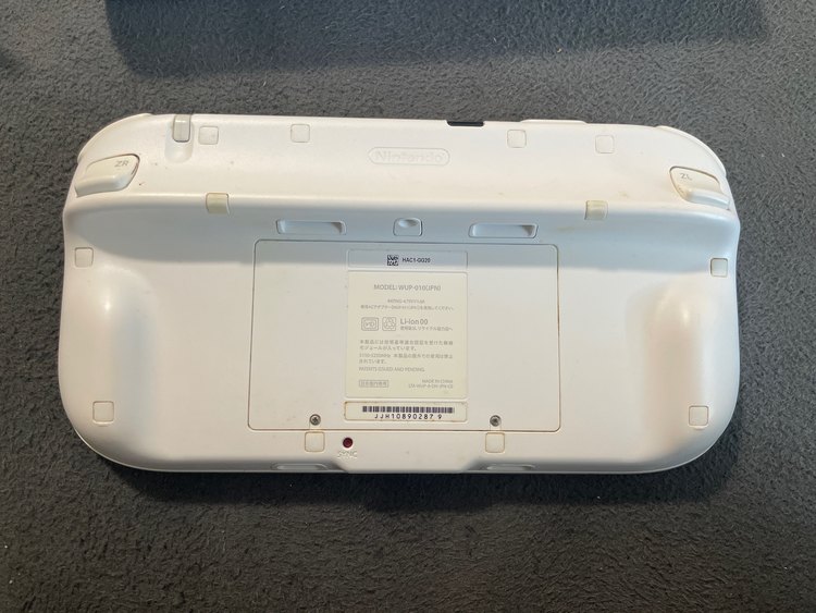 「wii u 」model:WUP-010(JPN)（ゲーム機本体・ゲームソフト）の商品画像 - 査定依頼日：2023年5月4日 - 最高査定価格：1,000円